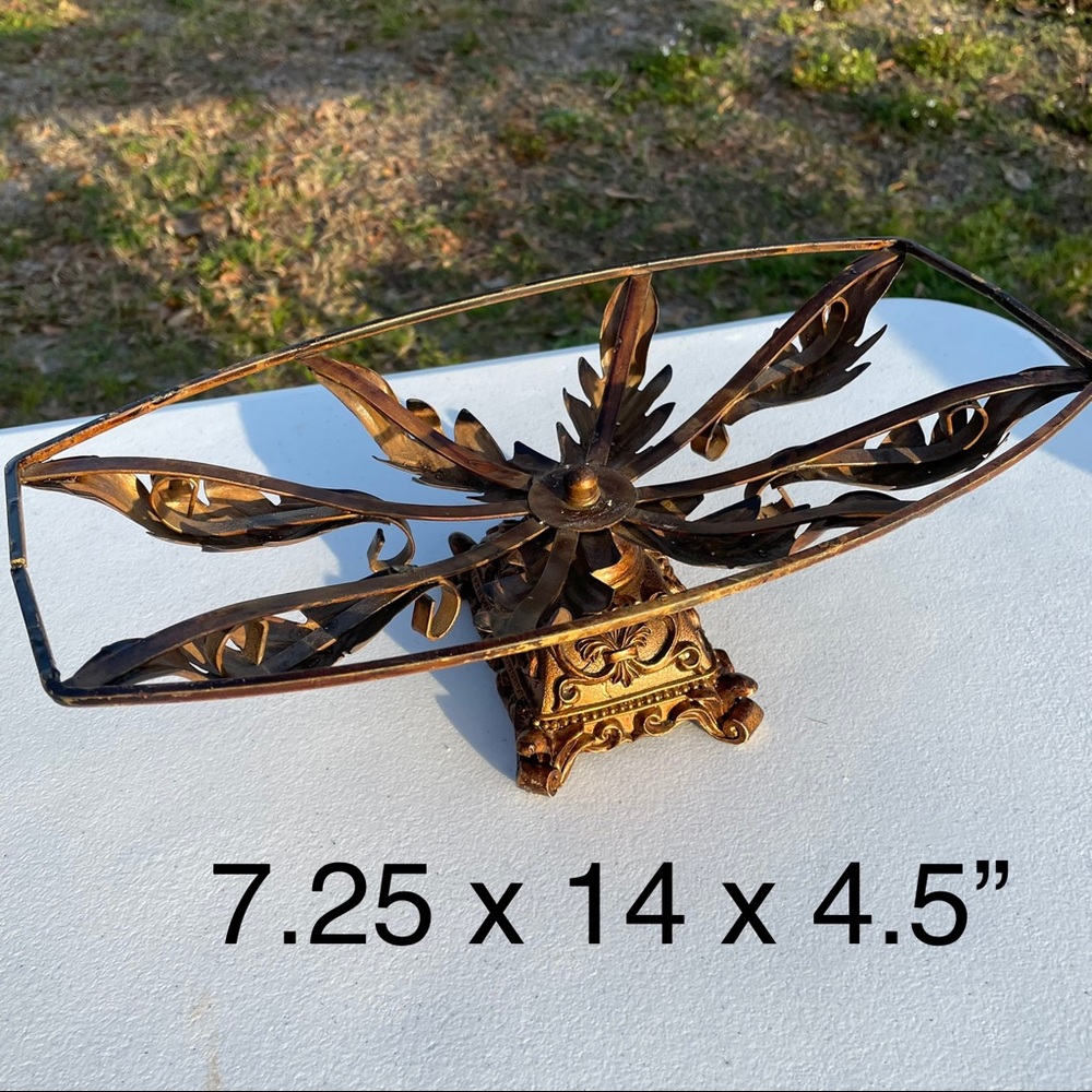 Wire Metal Table Shelf Decor Vase Golden